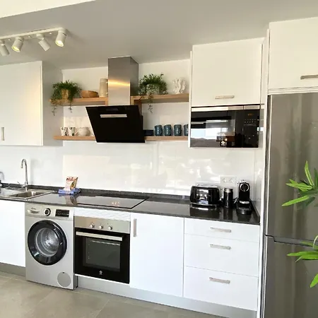 Fuer 6 Personen Ca 90 Qm In Nerja, Andalusien Costa Del Sol نيرخا